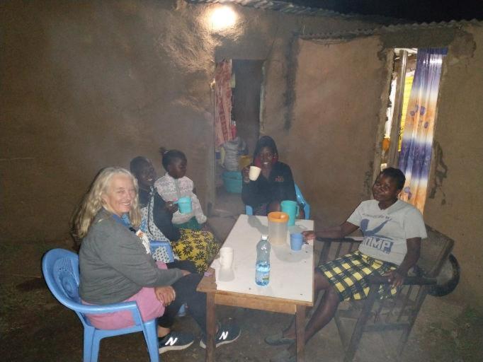 Maasai Homestay Camping Sekenani Exterior foto