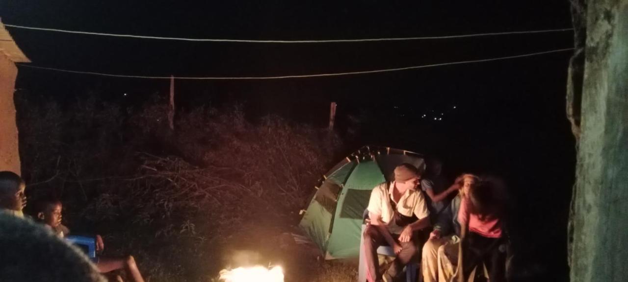Maasai Homestay Camping Sekenani Exterior foto
